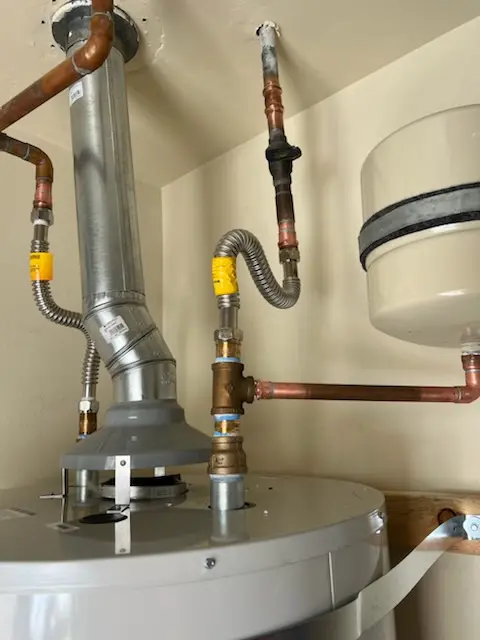 Water heater installation and plumbing repair in Gettysburg